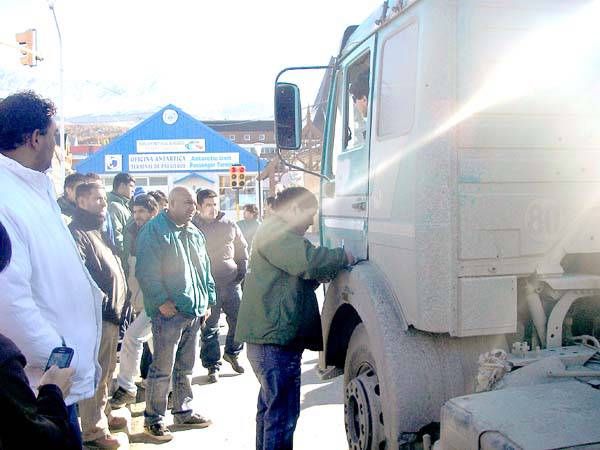 Sindicato de camioneros reemplaza al Ministerio de Trabajo