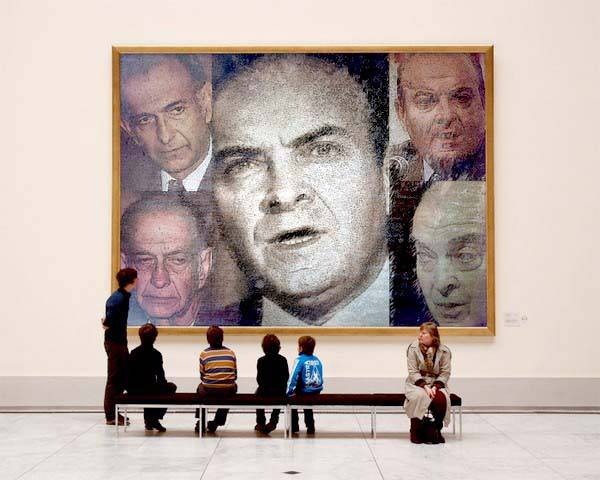 Cientos de jóvenes fueguinos visitaron la muestra del Museo de la Deuda Externa Argentina