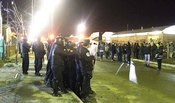 Brutal enfrentamiento entre dos sectores del gremio de la construcción