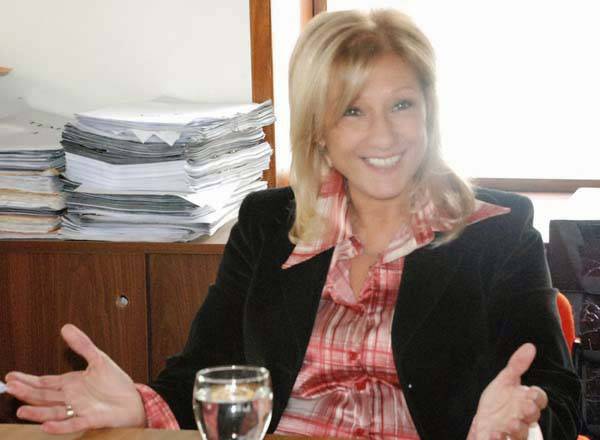 Defensor público asiste a la ex jueza Rapossi para cobrar su jubilación de $65 mil mensuales