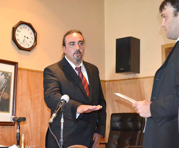 Sciurano y la UCR manifestaron su apoyo a Gambadoro y Rubinos