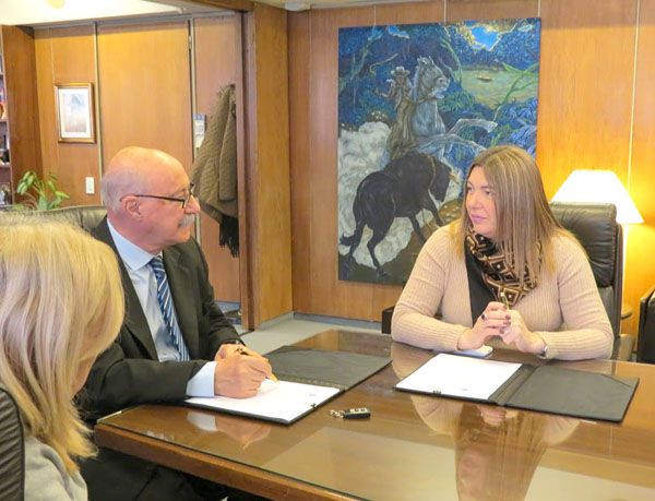 Bertone detalló el alcance de la asistencia millonaria del CFI 