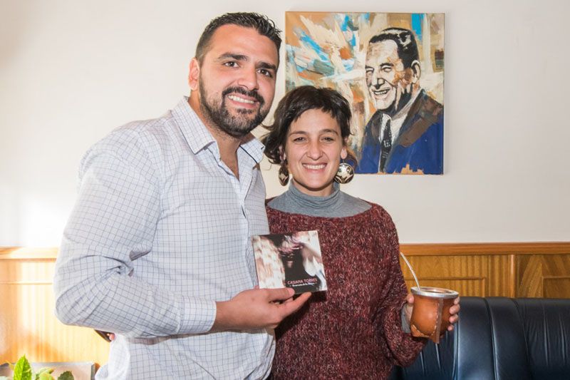 Casiana Torres se presentó en Ushuaia y visitó al intendente Walter Vuoto