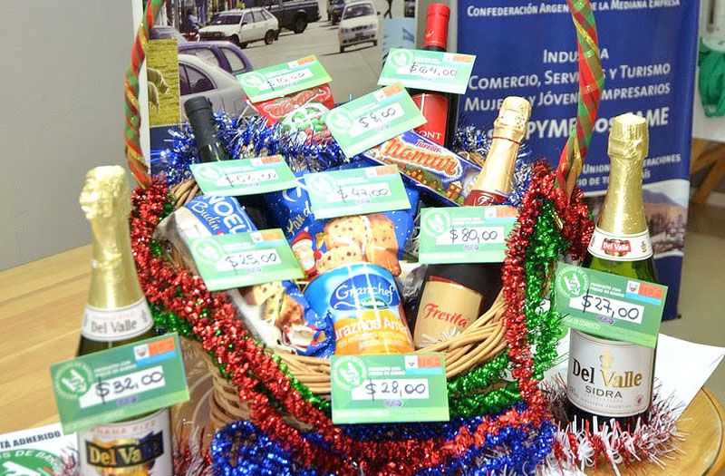 Desde Gobierno presentaron la canasta navideña