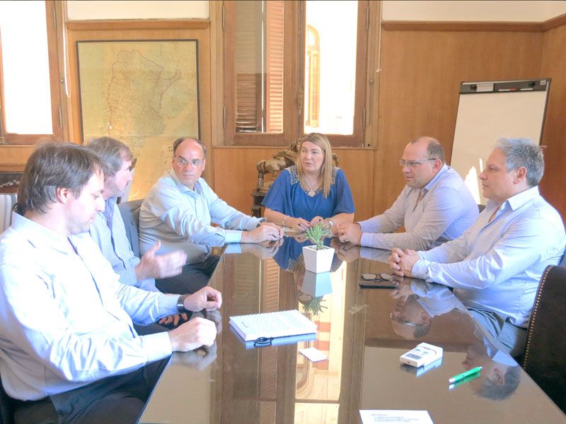 Bertone gestionó ante Nación apoyo para proyecto de “Granja Multitrófica”