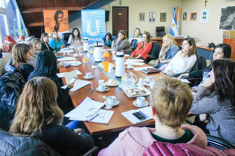 Convocado por la Secretaría de la Mujer de Ushuaia se reunió el Consejo Consultivo