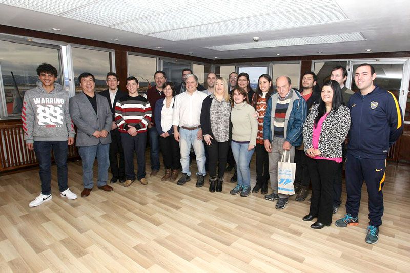 Bertone recibió a deportistas de Ajedrez y Taekwondo