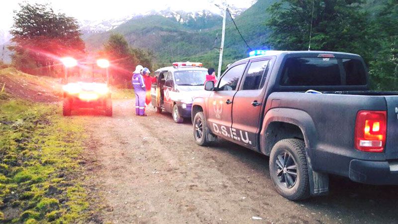 Rescatan a dos turistas de Buenos Aires que se extraviaron en cercanías de Laguna de los Témpanos