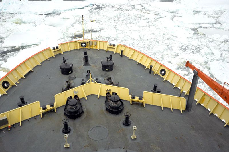 El Irízar zarpó nuevamente hacia la Antártida