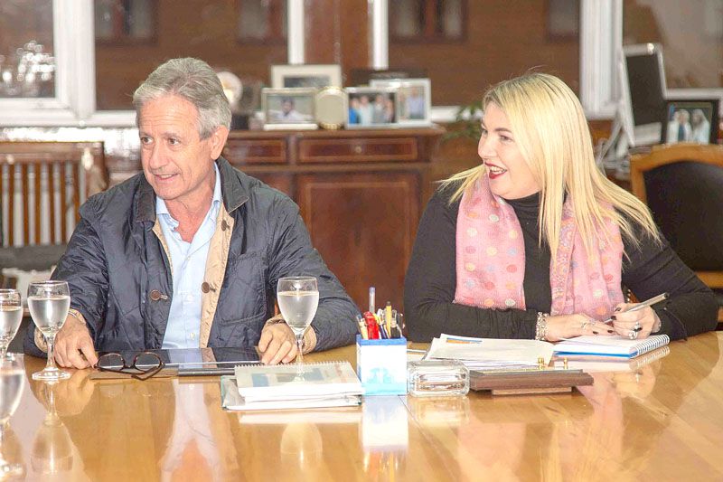 Almanza con internet satelital