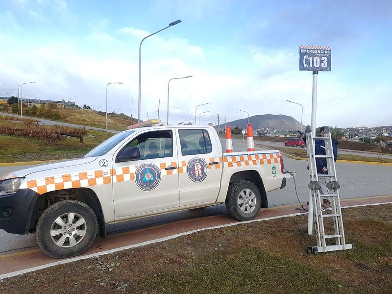 Defensa Civil municipal colocó cartelería informativa