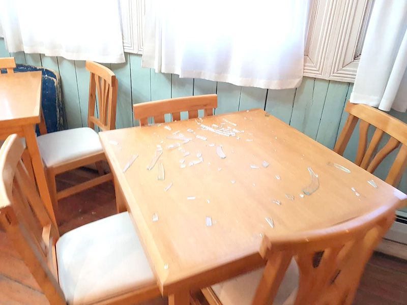 Provocaron daños en la antigua Casa Beban