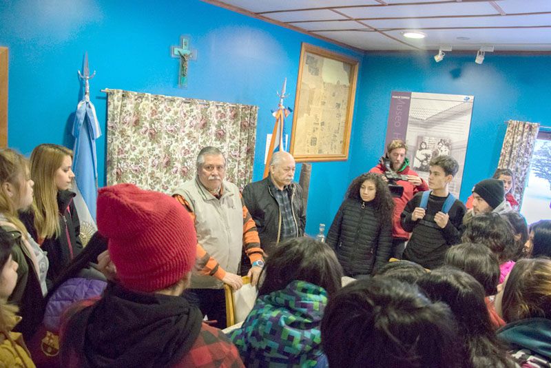 Alumnos del Sábato participaron de una jornada con ex combatientes de Malvinas