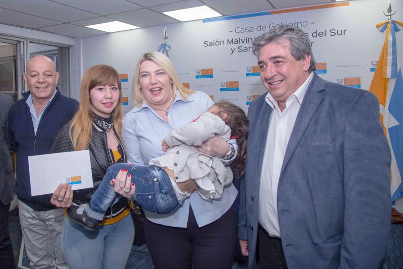 Entregaron 40 nuevos subsidios del Programa “Llegó el Gas”