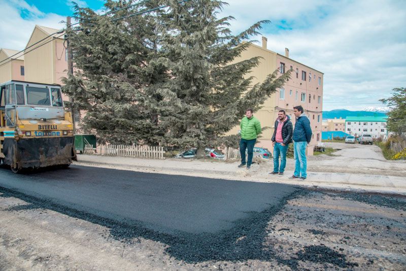 El Municipio informó a vecinos de las 640 Viviendas sobre obras en el sector