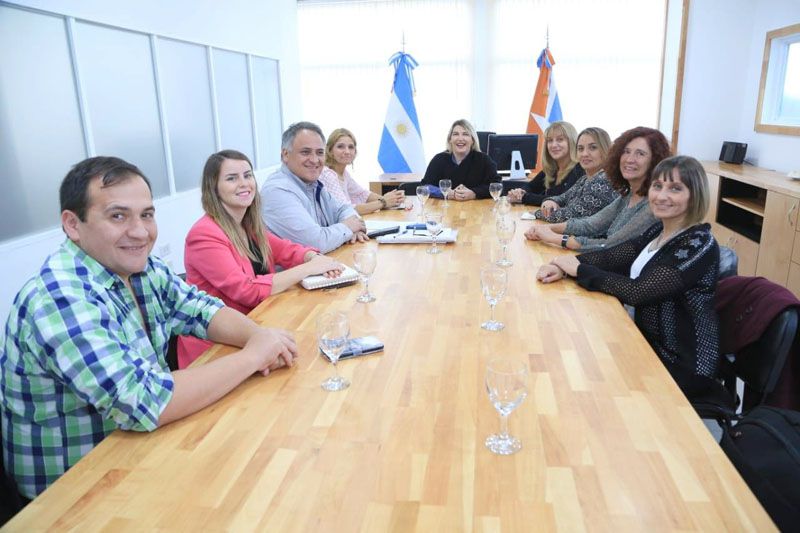 La provincia junto a la Asociación para las Naciones Unidas difundirán la Cuestión Malvinas