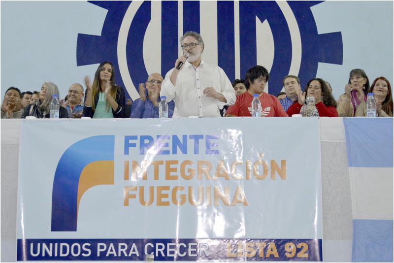 SE HIZO LA PRESENTACIÓN DE LOS CANDIDATOS DEL FRENTE DE INTEGRACION FUEGUINA