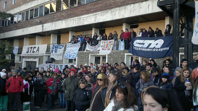 La ocupación de un establecimiento no es un legitimo ejercicio del derecho de huelga