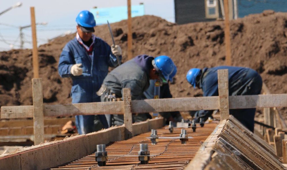 El empleo en la construcción cayó un 26,3%