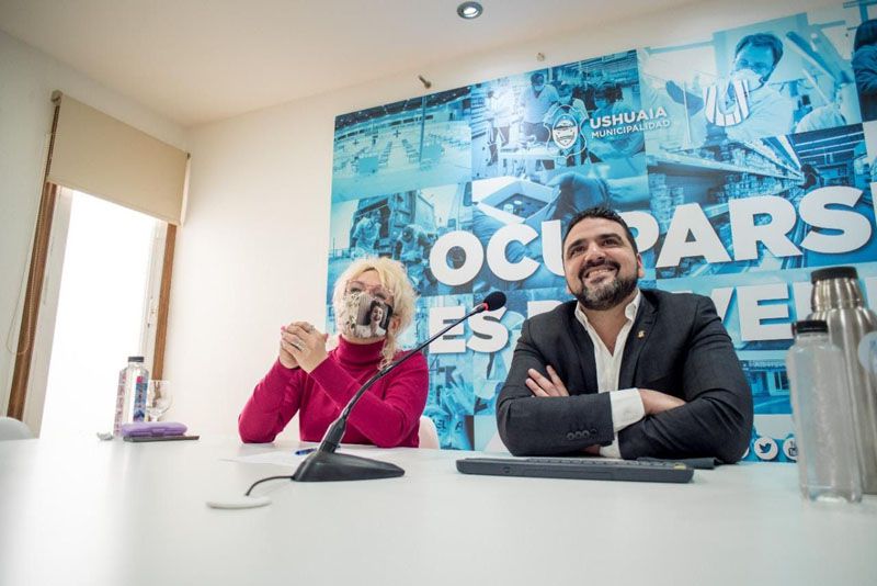 Vuoto se reunió con docentes de escuelas experimentales