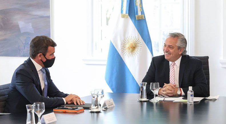 FERNÁNDEZ RECIBIÓ A LOS DIRECTIVOS DE FORD, QUIENES PROMETIERON INVERSIONES POR 580 MILLONES DE DÓLARES