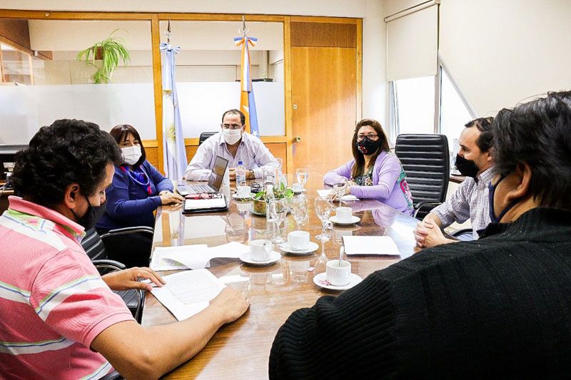 Se acordaron aumentos para trabajadores de la TV y de la Caja de Jubilaciones 