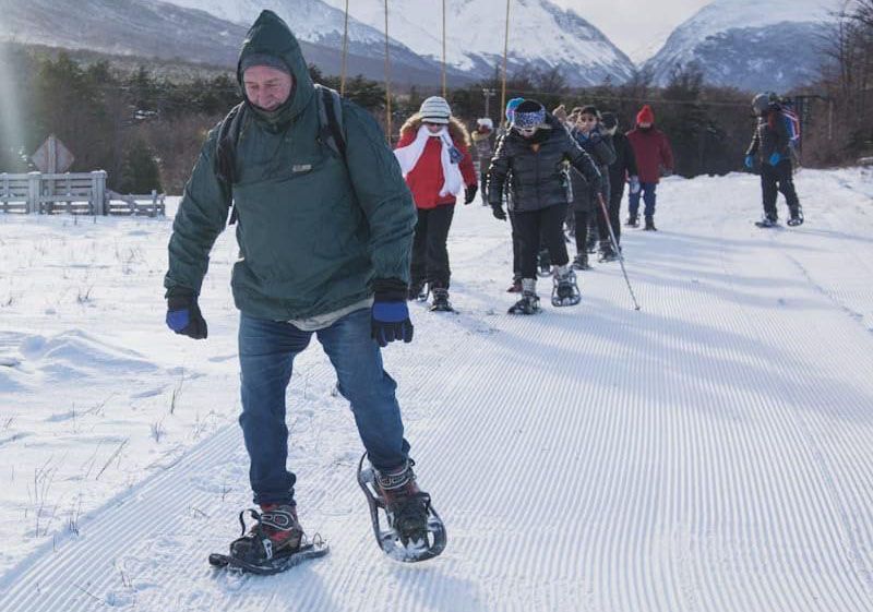 El Municipio impulsó actividades recreativas para jóvenes de Kau Yak y adultos mayores