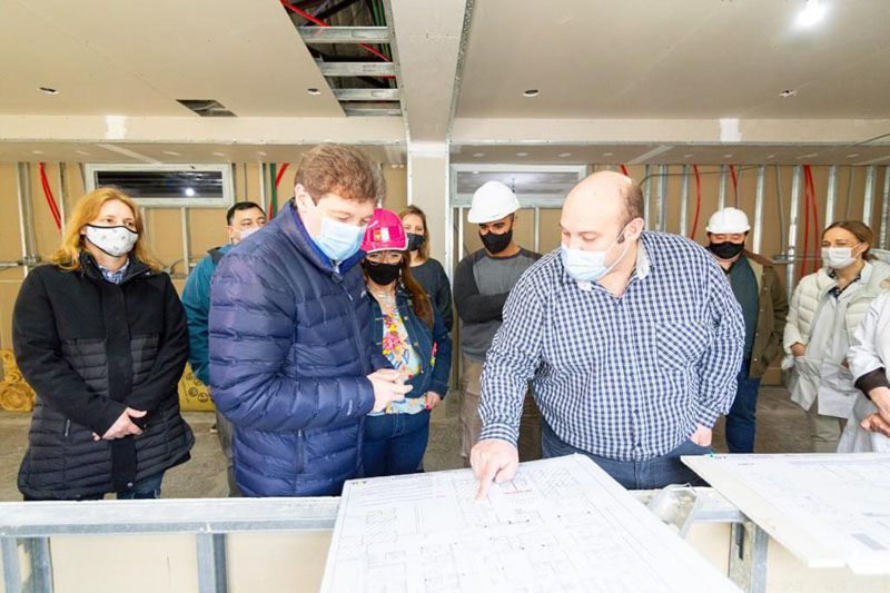  Melella recorrió la obra de la guardia del Hospital Regional Río Grande