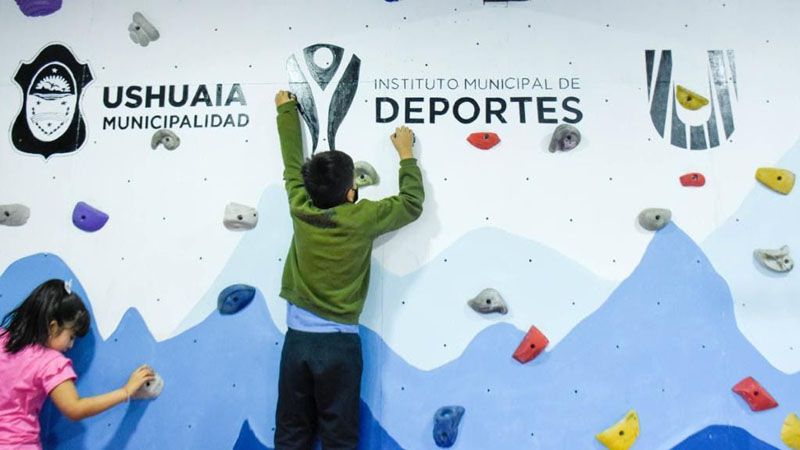 Se inauguró oficialmente la Escuela Municipal de Escalada