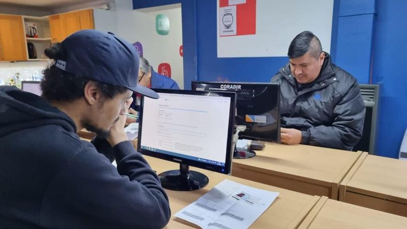 Más de 100 vecinos tramitaron el subsidio de gas y luz