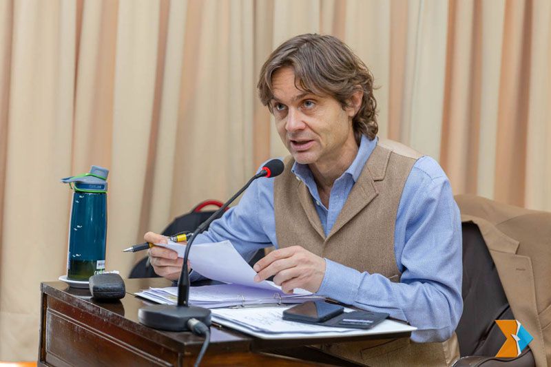 Sciurano: "Es más grave lo del presupuesto que la payasada de la CC"