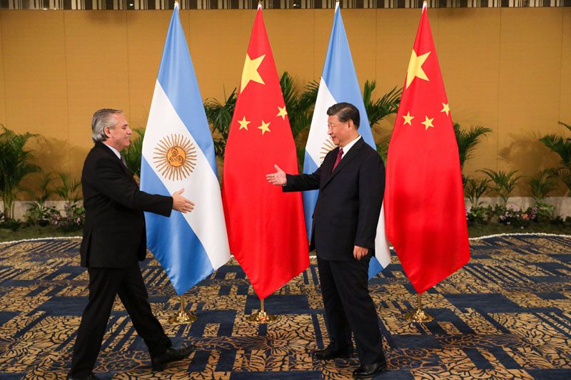 Las promesas del FMI y China, la relación con macron y el G20 que no pudo ser: la gira de Alberto Fernández