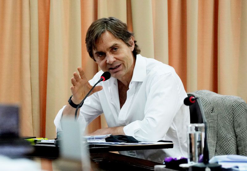 Sciurano deslizó que buscaría la intendencia o la renovación en la legislatura