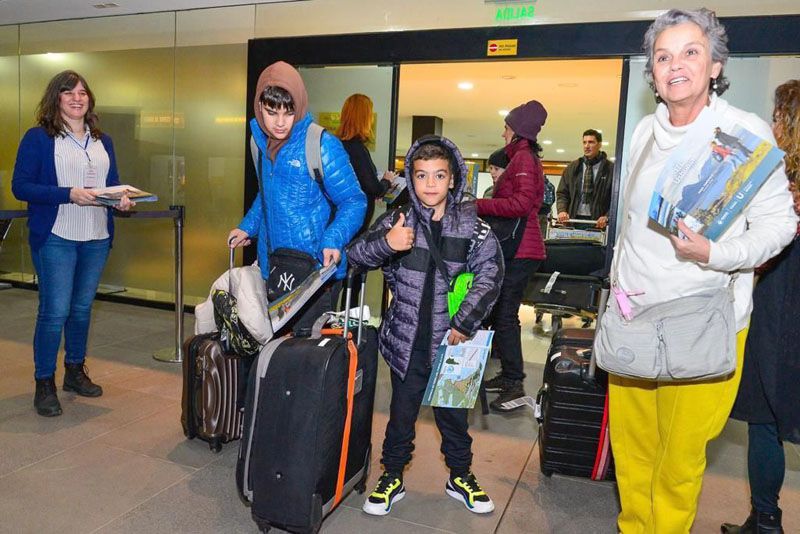 La Secretaría de Turismo de Ushuaia recibió el primer vuelo directo desde Brasil