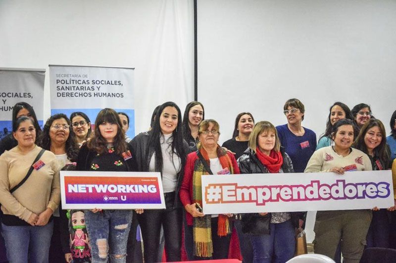 Emprendedores y cooperativas participaron del primer encuentro de networking