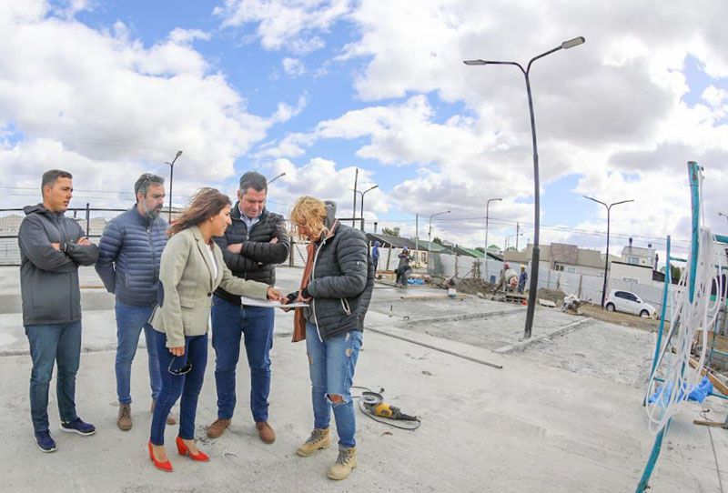 En Río Grande avanzan con infraestructura en los barrios