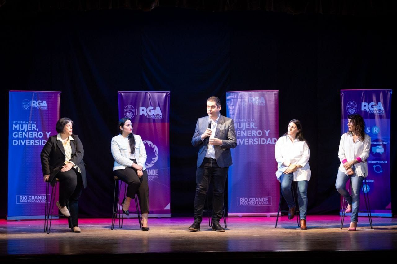 “Las políticas de cuidados son centrales en nuestra gestión”  