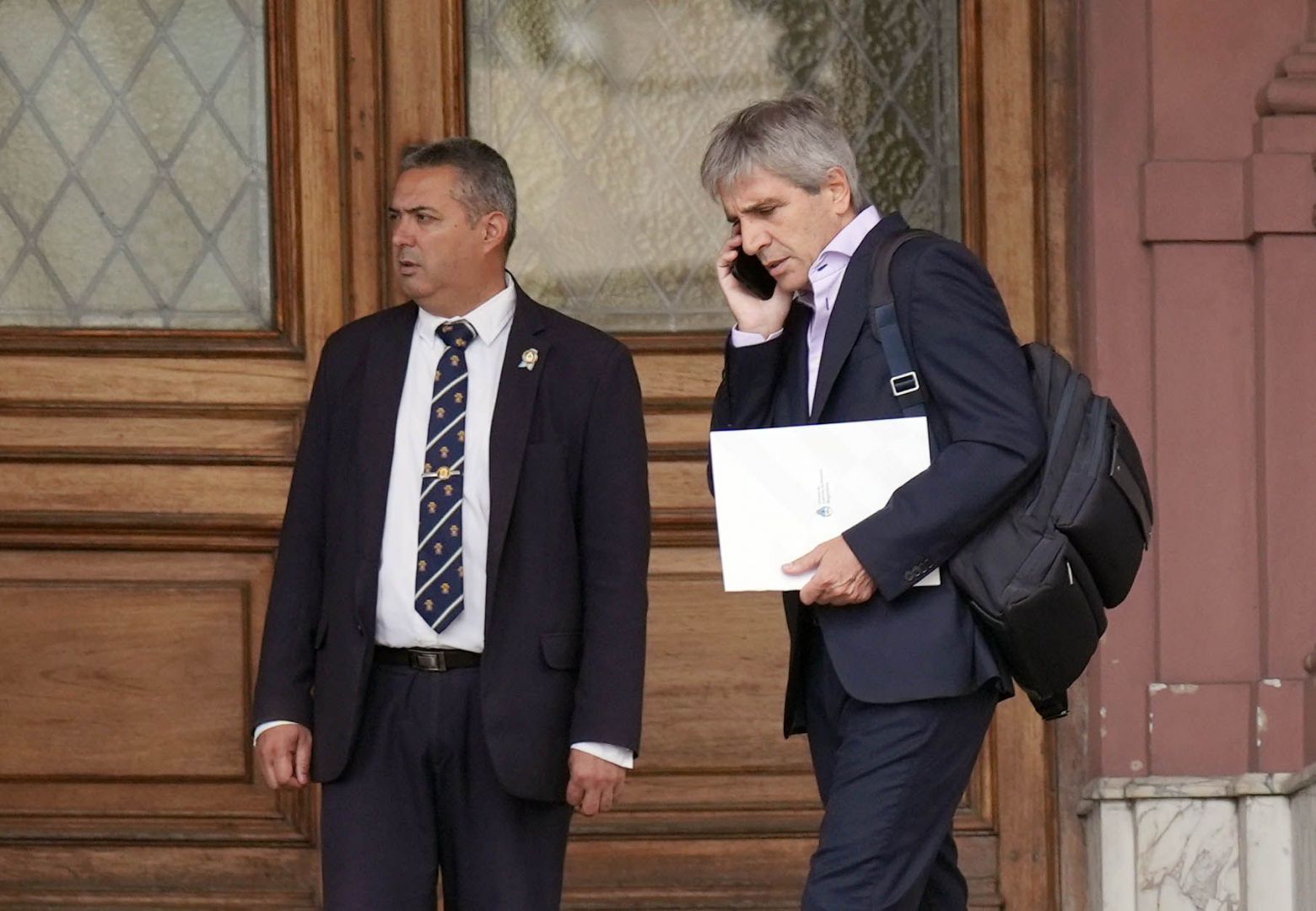 El Gobierno prepara un DNU para "desregular" la Economía