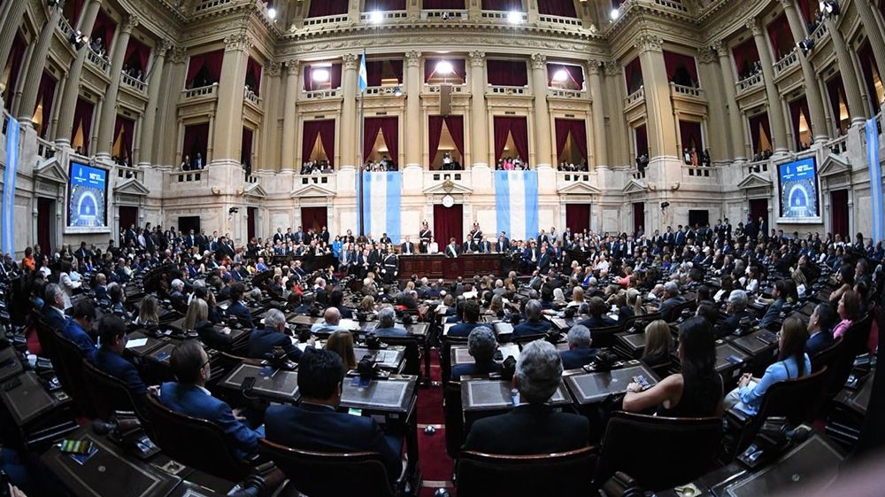 López calificó de “lamentable” la omisión de Malvinas en el discurso de Milei