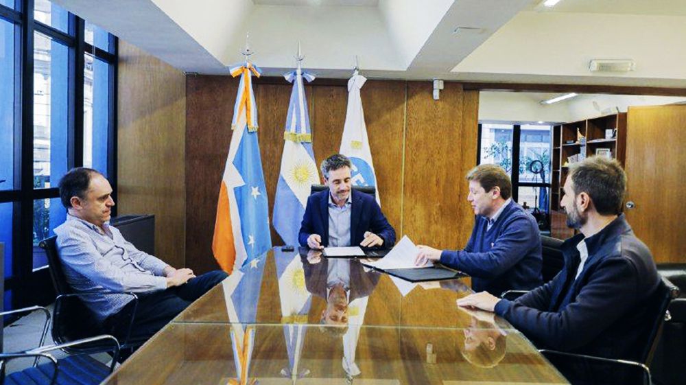 Desarrollo del turismo, la producción y las industrias culturales