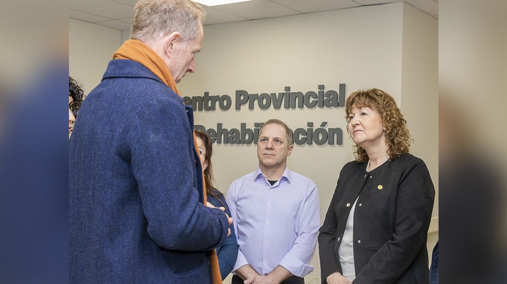 El Embajador de Noruega recorrió el Centro de Rehabilitación  