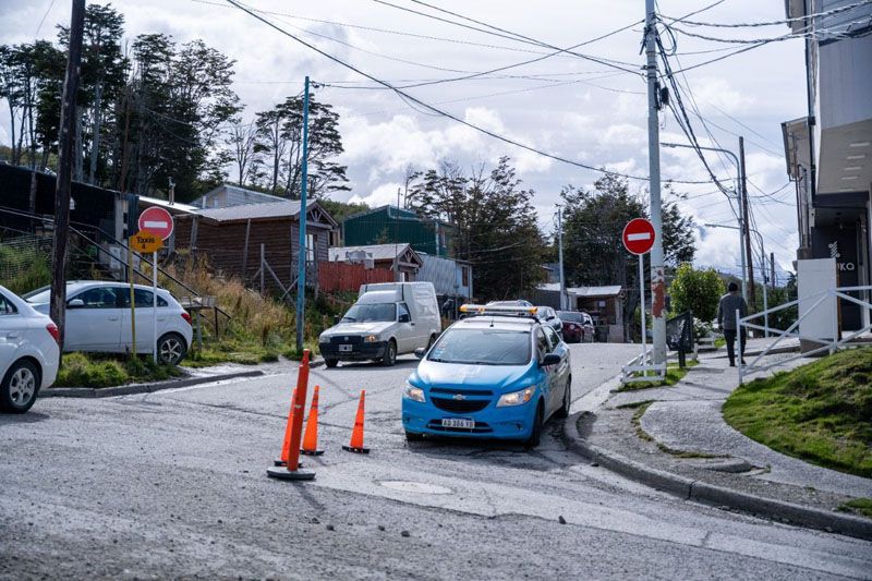 Rigen nuevos sentidos de circulación en calles del barrio Kaupén