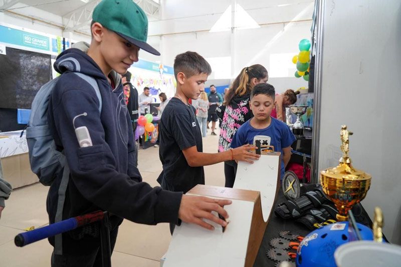 Récord de participación en la Expo Deportes 2025 de Río Grande