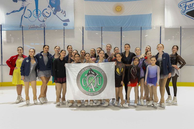Jóvenes patinadoras: “Estaria bueno que techen la pista de hielo¨