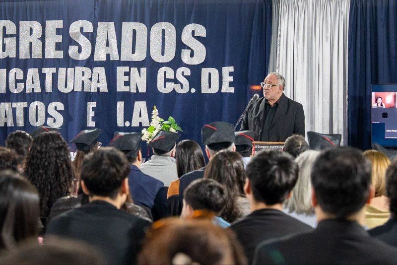 Primeros egresados en Ciencia de Datos e Inteligencia Artificial