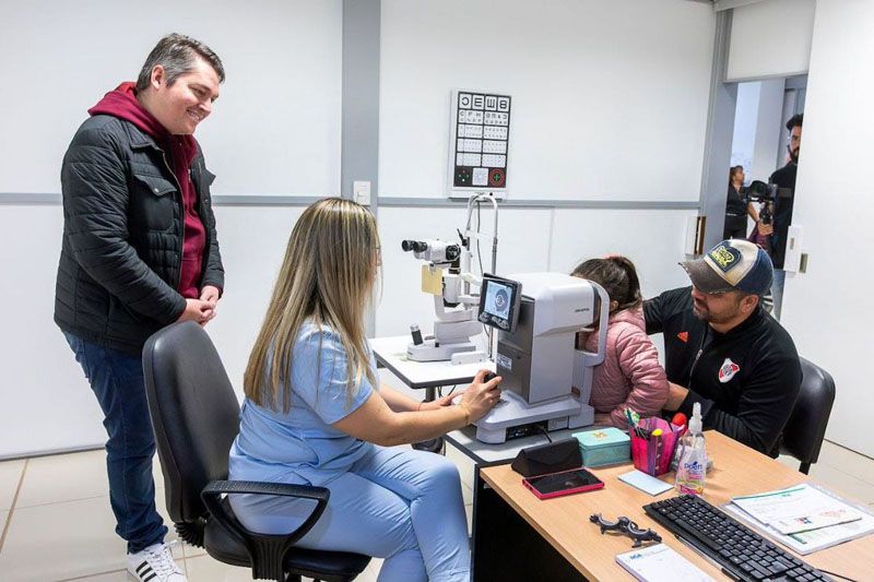 Río Grande atiende la salud visual con más de 8000 controles y 4000 lentes entregados
