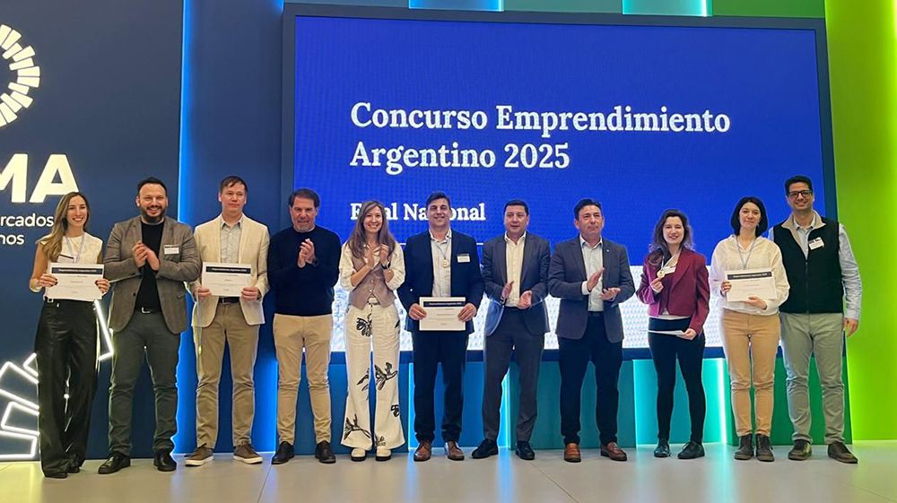 Brik-Nic y TrichoDF participaron en concurso nacional 