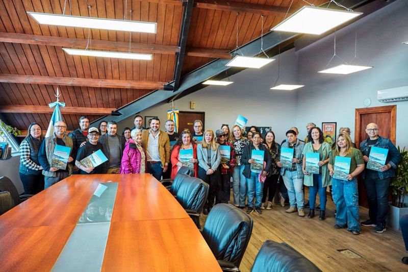 Vuoto entregó 20 títulos de propiedad a familias de Ushuaia