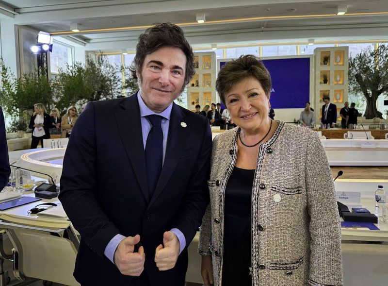 El FMI pidió al Gobierno acumular reservas y buscar “amplio apoyo político” 