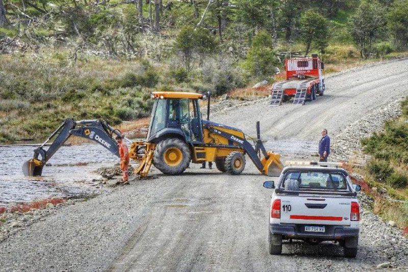 “La provincia está sosteniendo rutas que son nacionales”